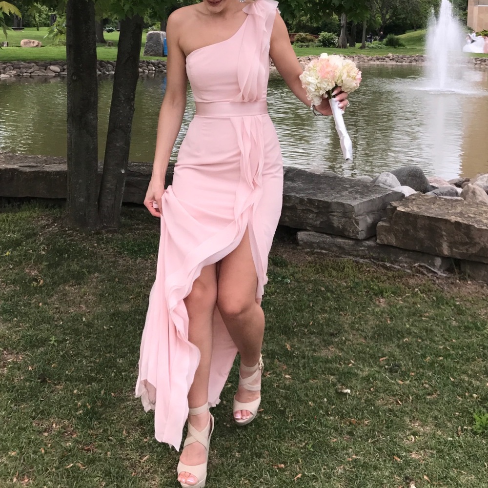 Vera Wang dress 👗